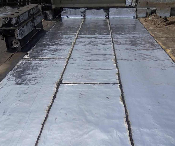 PVC防水卷材在屋面防水工程中的核心優(yōu)勢(shì)及江蘇裕鼎建筑科技產(chǎn)品價(jià)值